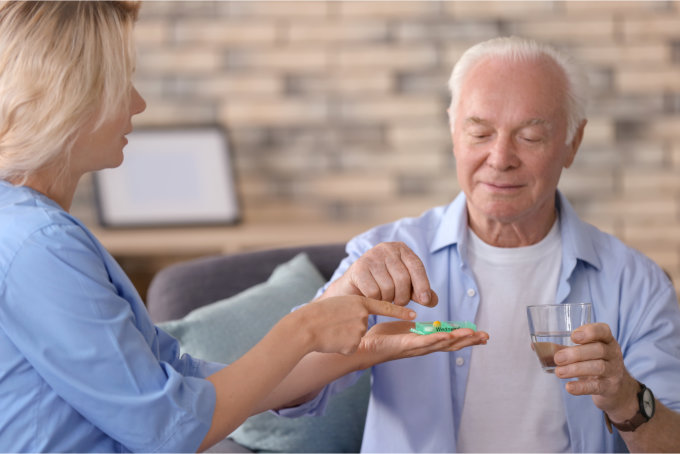 managing-medications-for-dementia-patients